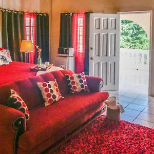 876 Ja Oasis & Homestay - By Airport Séjour chez l'habitant
